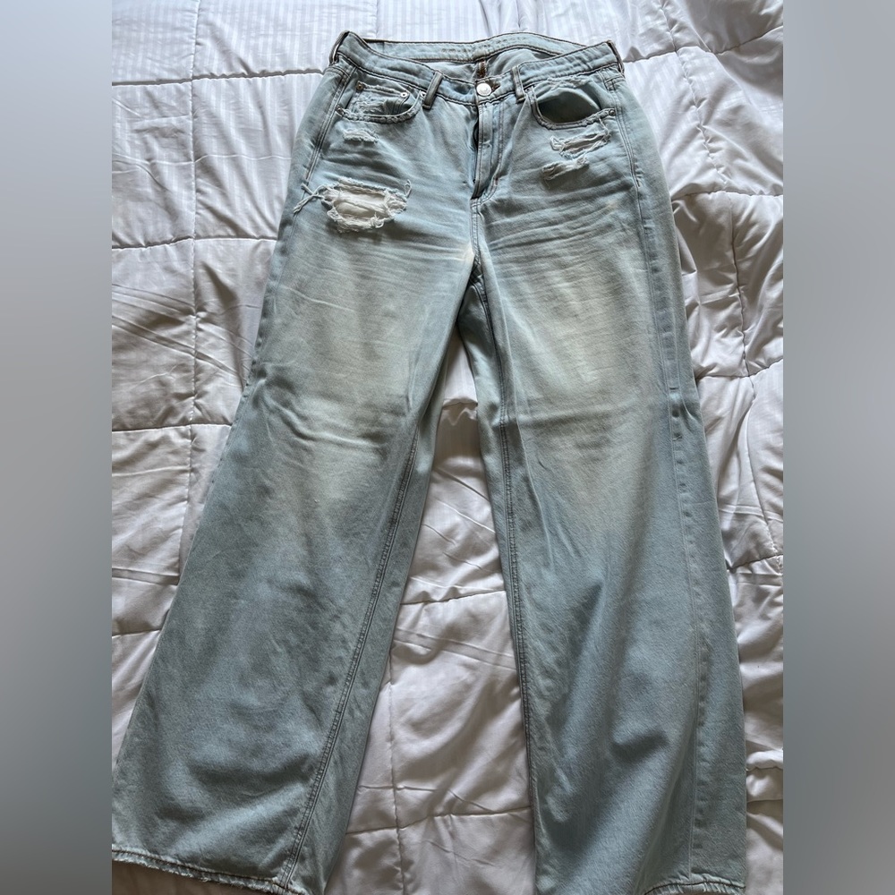 american eagle light wash wide leg skater jean
